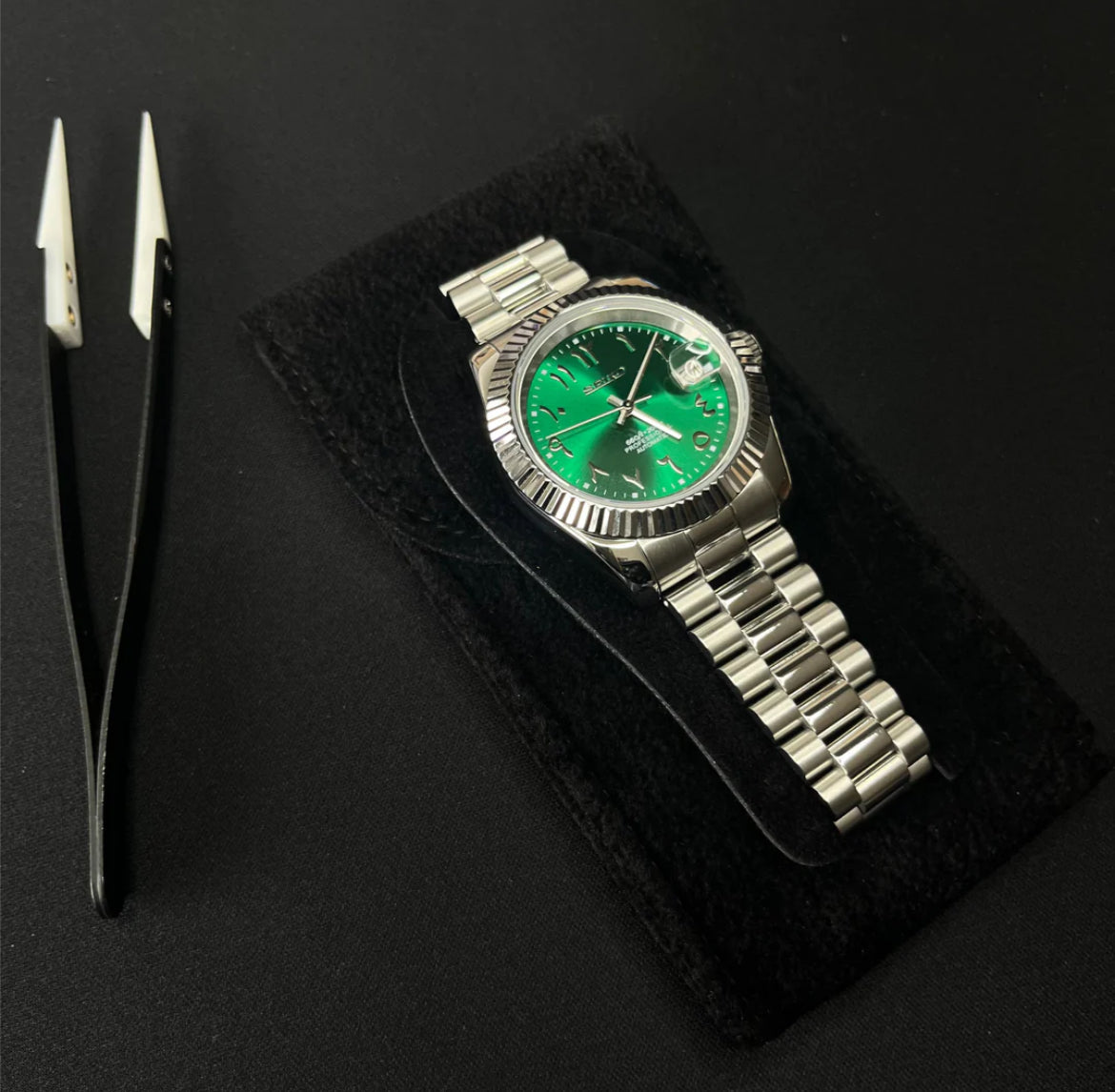 Seiko Arabic dial datejust - Green