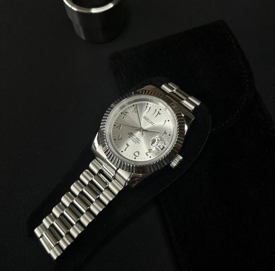 Seiko Arabic dial datejust - Metalic Silver